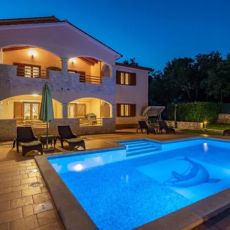 Holiday home Zora, Beautiful Modern In A Village Near The Sea